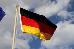 Read more about the article В Германии назвали болванов у власти причиной проблем в стране